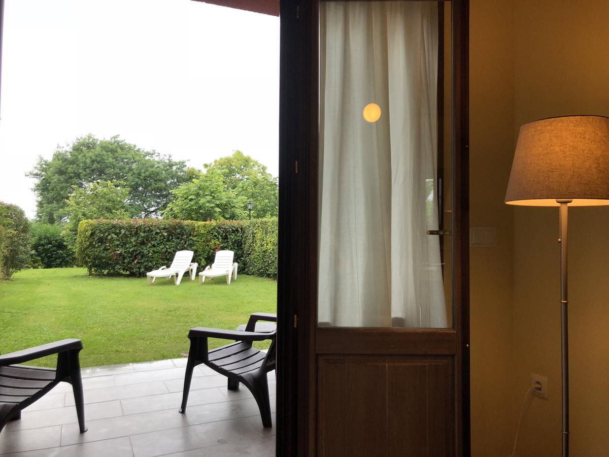 Apartamentos El Guindal Тапиа де Касариего Екстериор снимка